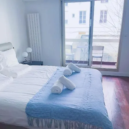 Belle Chambre Champs-Elysee Paris Exterior foto